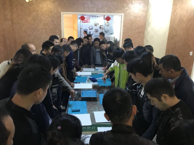 硅藻泥有價，家人健康無價